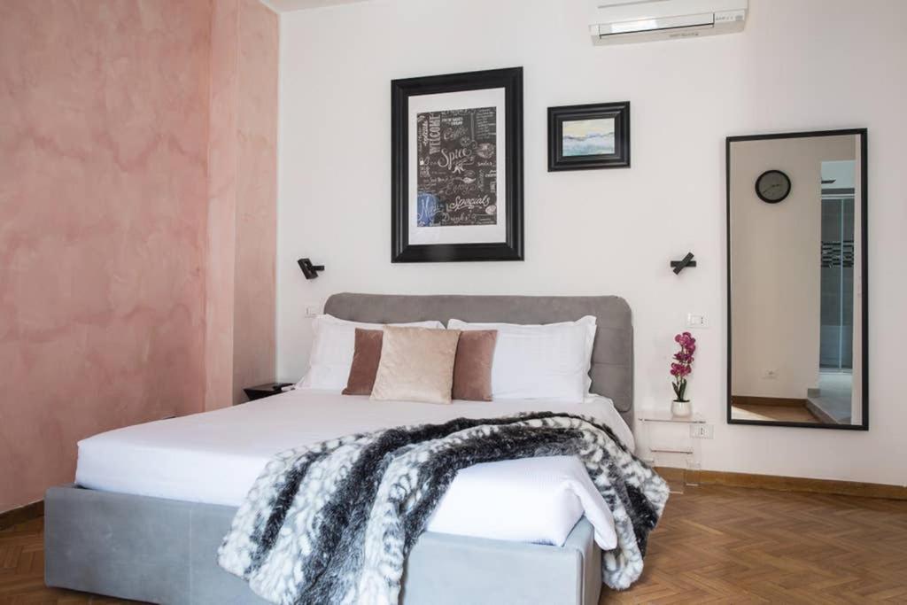 Pink Intimate Jacuzzi Suite Trastevere - Top Collection โรม ภายนอก รูปภาพ